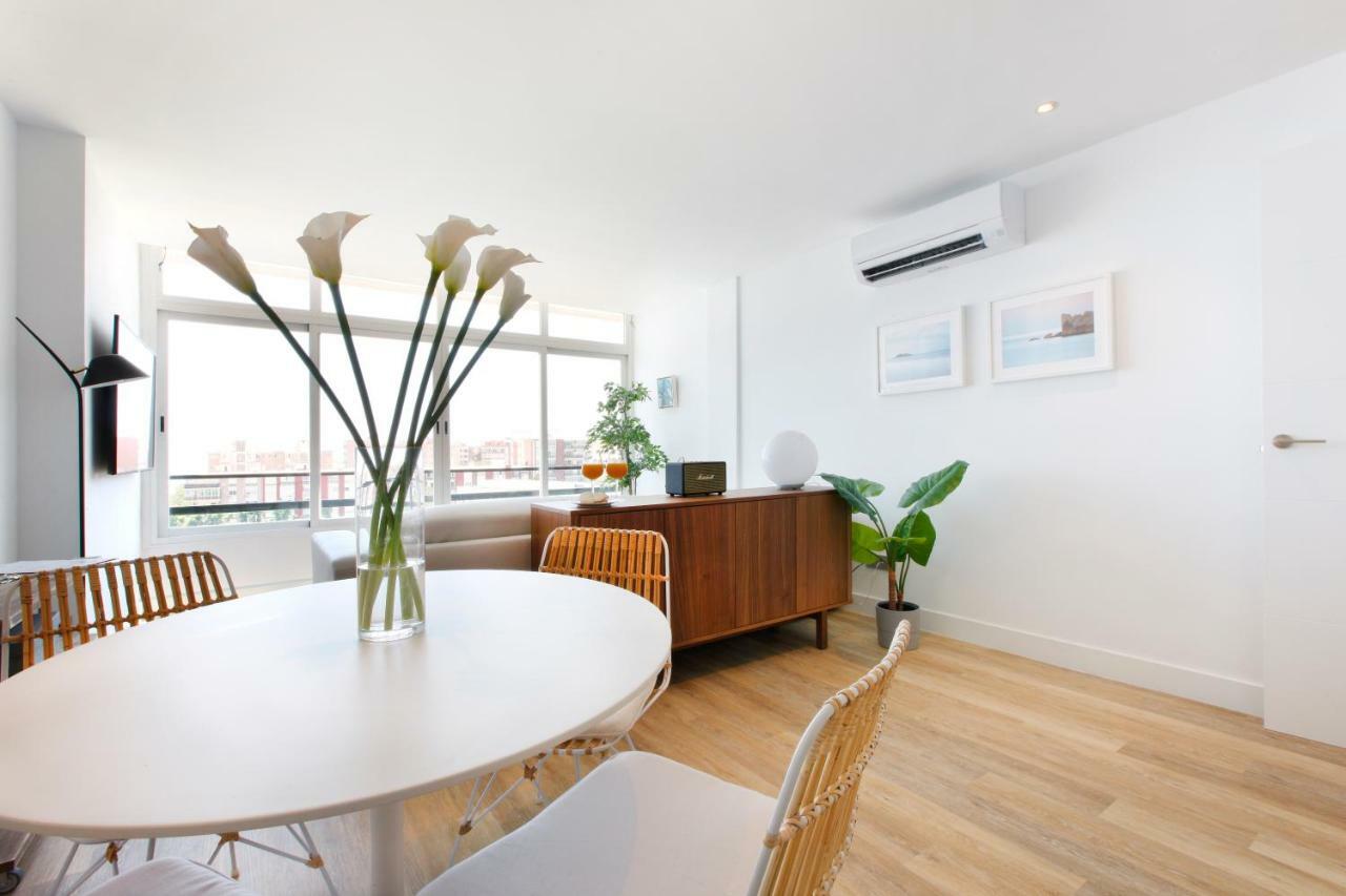 Picasso Boutique Apartment ตอร์เรโมลิโนส ภายนอก รูปภาพ