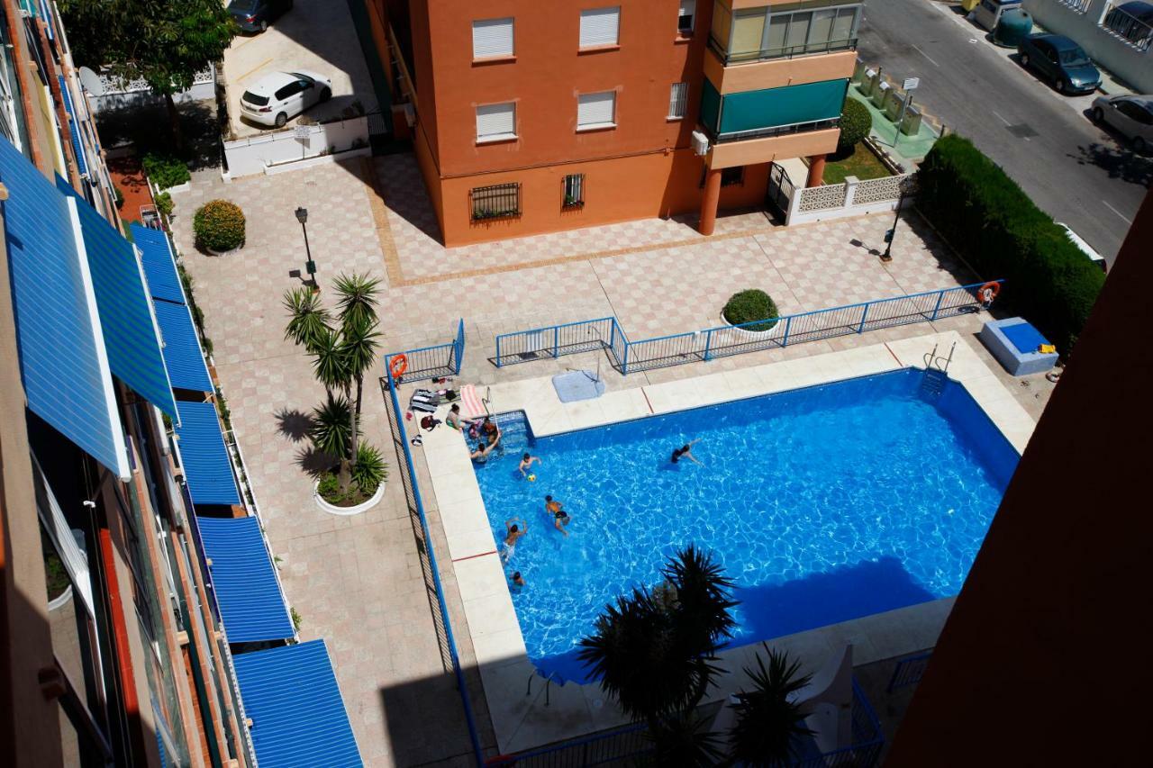 Picasso Boutique Apartment ตอร์เรโมลิโนส ภายนอก รูปภาพ