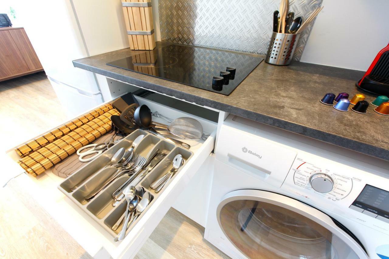 Picasso Boutique Apartment ตอร์เรโมลิโนส ภายนอก รูปภาพ