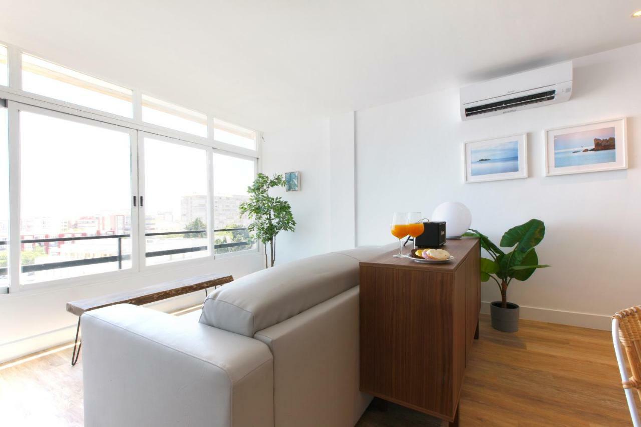 Picasso Boutique Apartment ตอร์เรโมลิโนส ภายนอก รูปภาพ