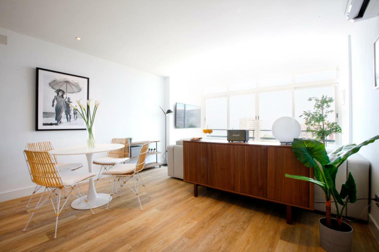 Picasso Boutique Apartment ตอร์เรโมลิโนส ภายนอก รูปภาพ